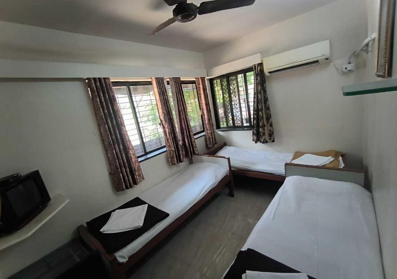 Hotel Rupali Mumbai Exteriör bild